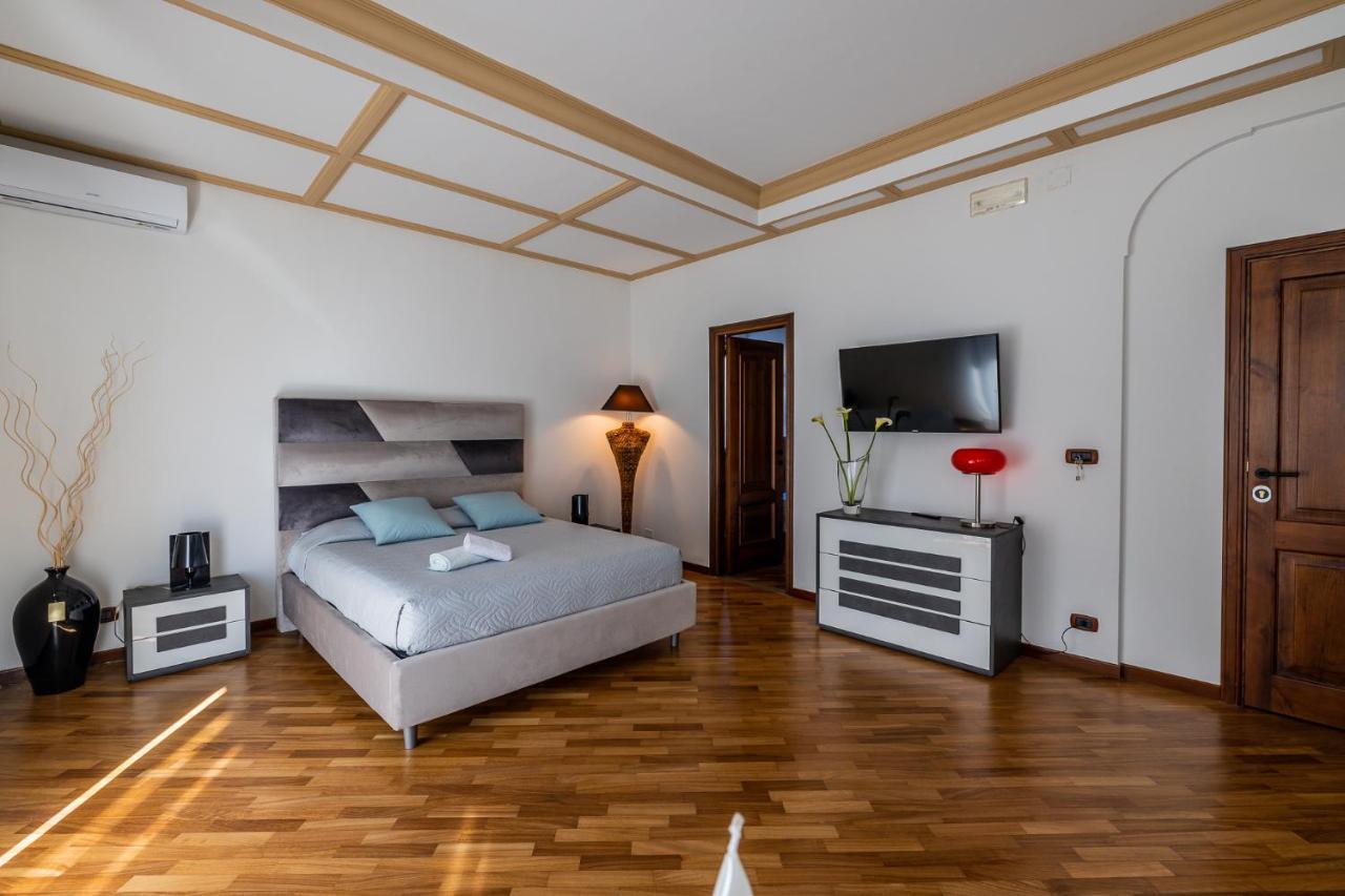 I Barcaioli Bed and Breakfast Giardini-Naxos Buitenkant foto